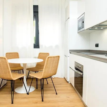 Luminoso Nuez - Zonas Verdes, Wifi, Aparcamiento Gratuito דירה